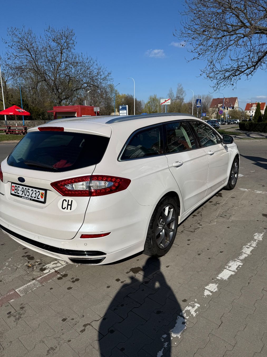 Ford Automobili: Ford Mondeo zu verkaufen – Usato da Wabern venduto da nik_vn66 1