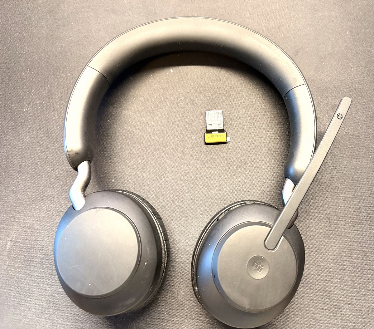 Jabra Casques audio: Headset Jabra Evolve2 65 + charging Station – D'occasion à Bern par Porknok 1