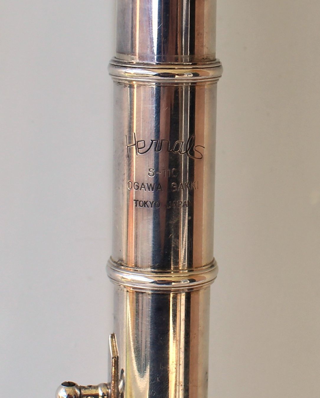 Strumenti musicali: Querflöte Hernals Model S110 Ogawa Gakki versilbert Koffer – Usato da Zürich venduto da Auctionata 2