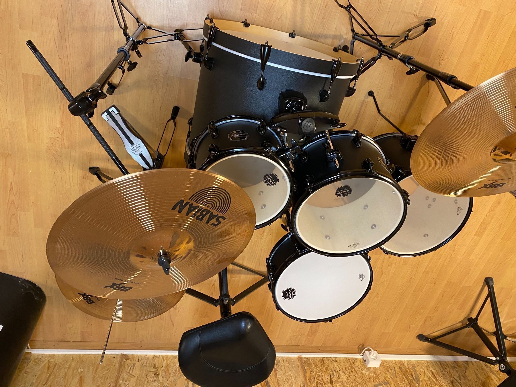 Sabian Strumenti musicali: Drum Set Mapex mit Sabian Cymbals – Nuovo (secondo la descrizione) da Schönenwerd venduto da Bryna2002 1