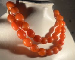Collier Anciennes Trade Beads Oeufs Pigeons orange Bohême