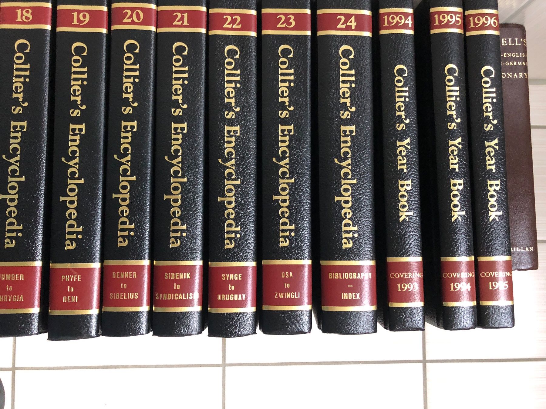 Bücher: Collier’s Encyclopedia – Gebraucht aus Arth von Vrecam51 3