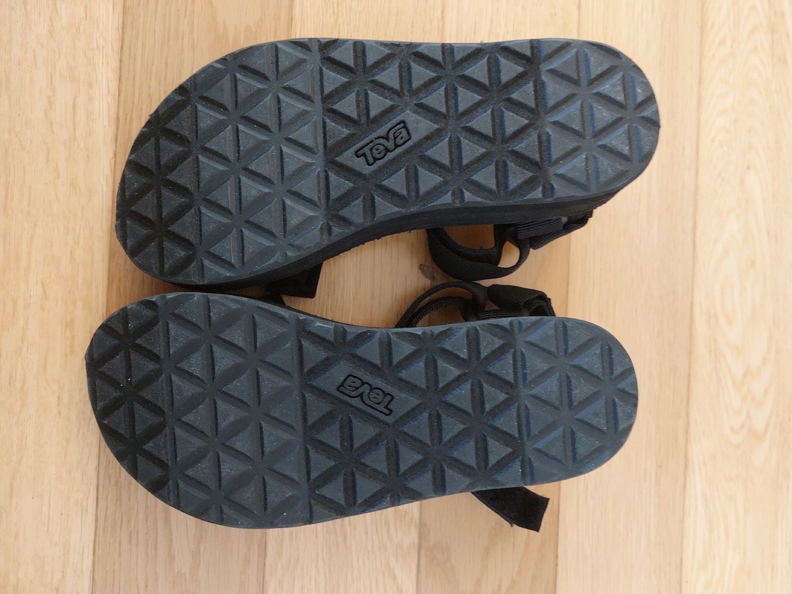 Teva Scarpe da donna: Teva midform – Nuovo (secondo la descrizione) da Fribourg venduto da charlottej02 4