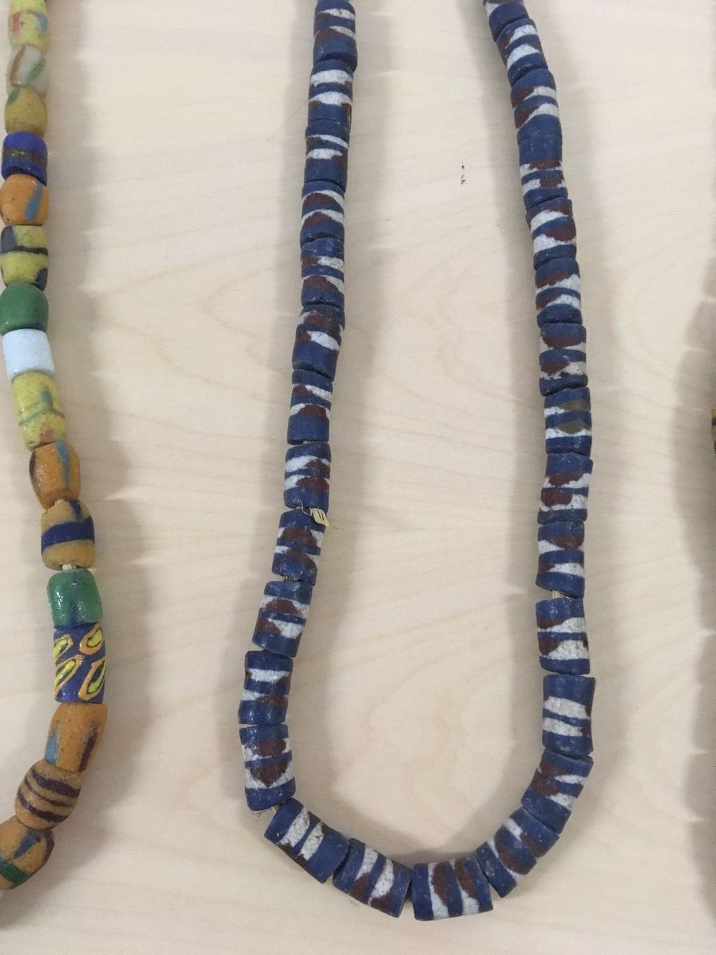 Perle (finte): Afrikanische Perlenkette – Usato da zürich venduto da mom03 2