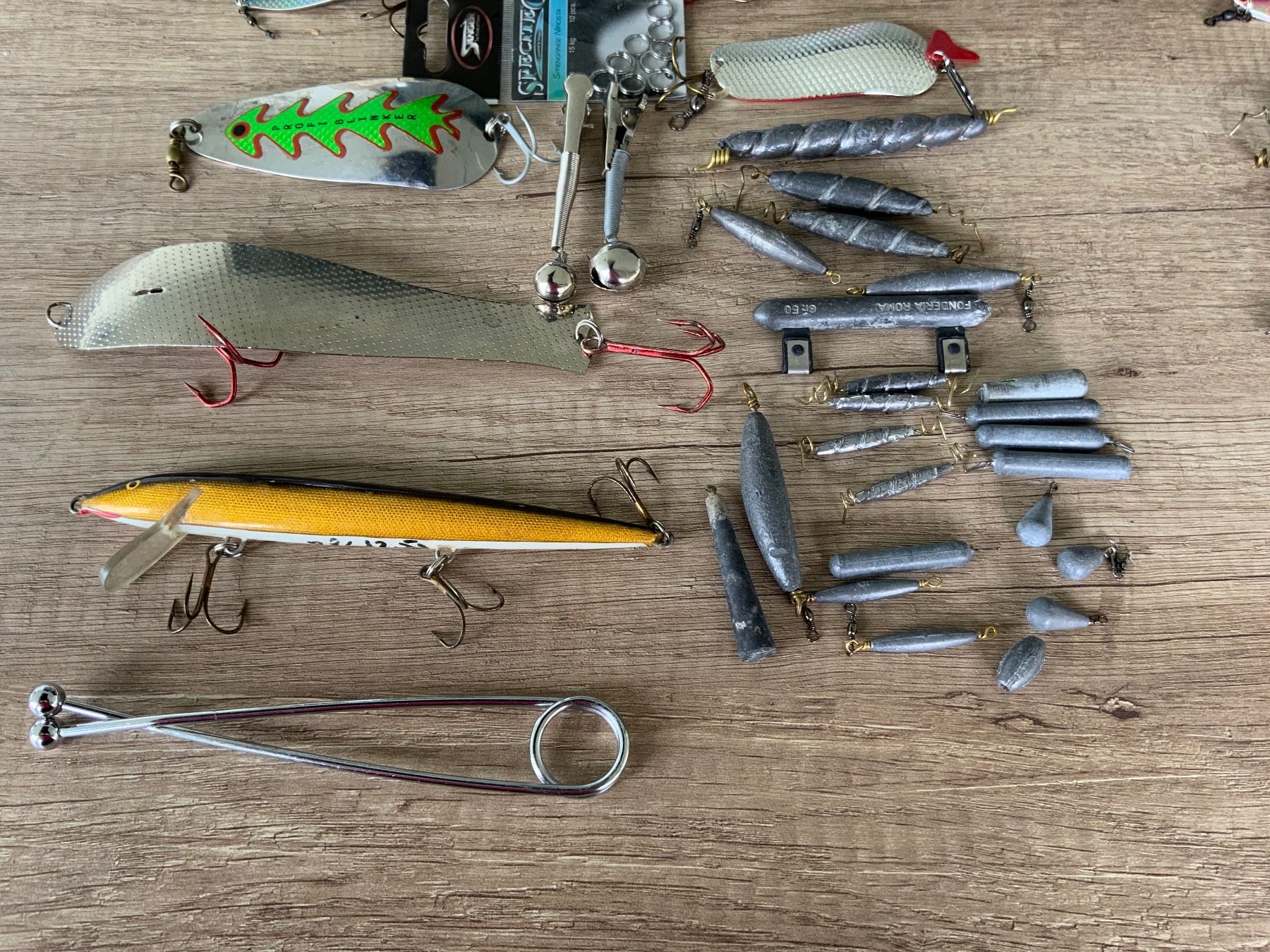 Esche: Fischköder Set Wobbler, Blinker, Schwimmer, Bleie usw. – Usato da Schübelbach venduto da Hecht11. 2