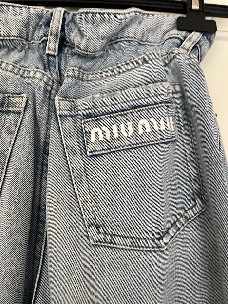 Miu Miu Jeans: Miu miu jeans – Usato da Lausanne venduto da pioupiou38 2