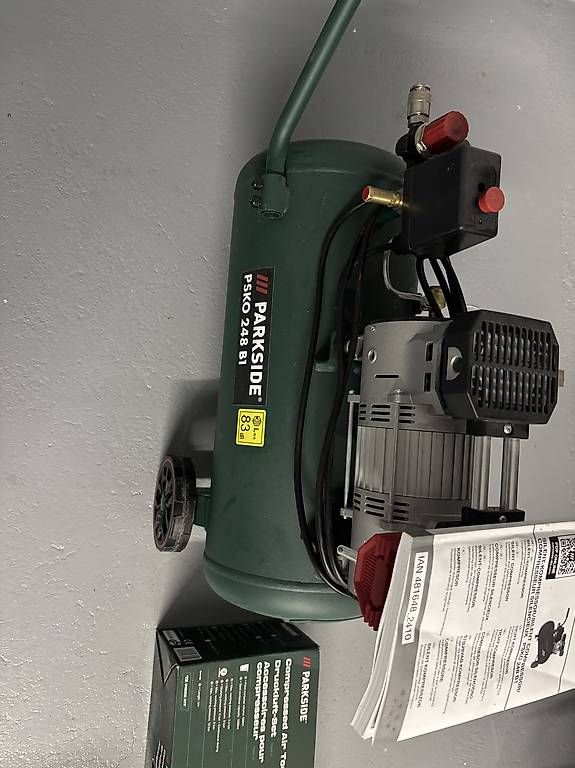 Parkside Compresseurs: Kompressor mit Druckluft Set komplett – Neuf (Voir description) à Sirnach par wm7_w69c
