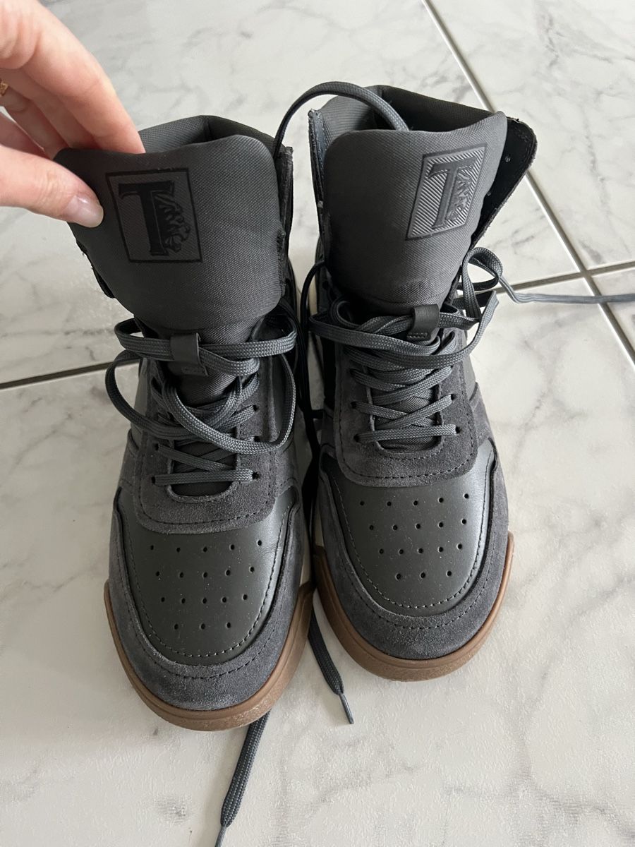 Tod'S Scarpe da uomo: Tod‘s winter boots – Usato da Baar venduto da kri_m7t2 1