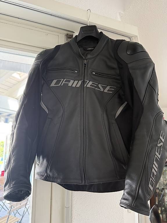 Dainese Giacche: Dainese Motorradjacke Gr. 48 – Usato da Bad Zurzach venduto da luu_2t96