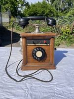 Ancien téléphone vintage