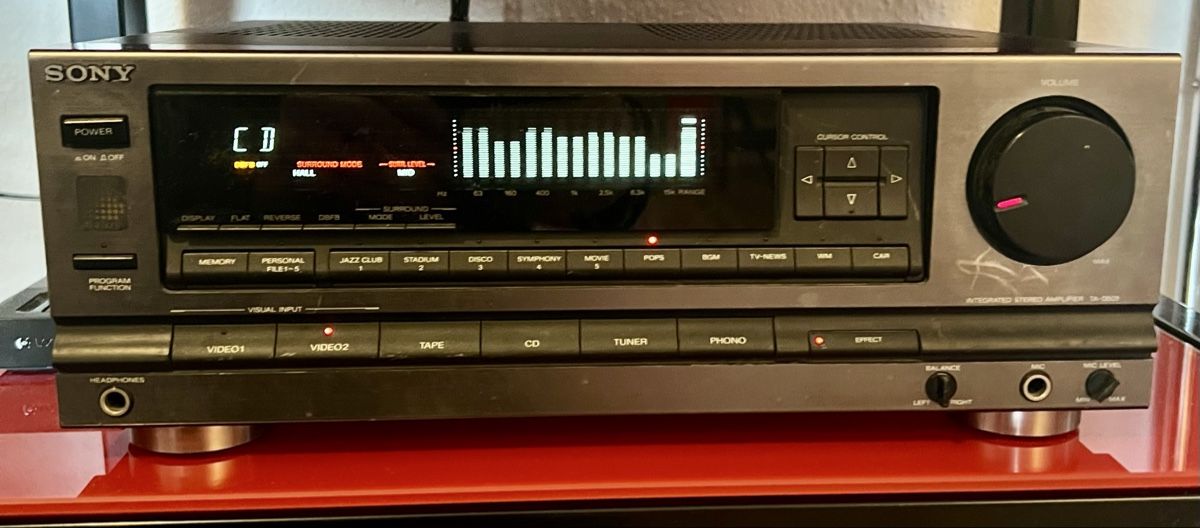 NorStone Wandhalterungen: Norstone Hi-Fi Rack/CD-Player/Verstärker/Plattenspieler – Gebraucht aus Hunzenschwil von Madachica 5