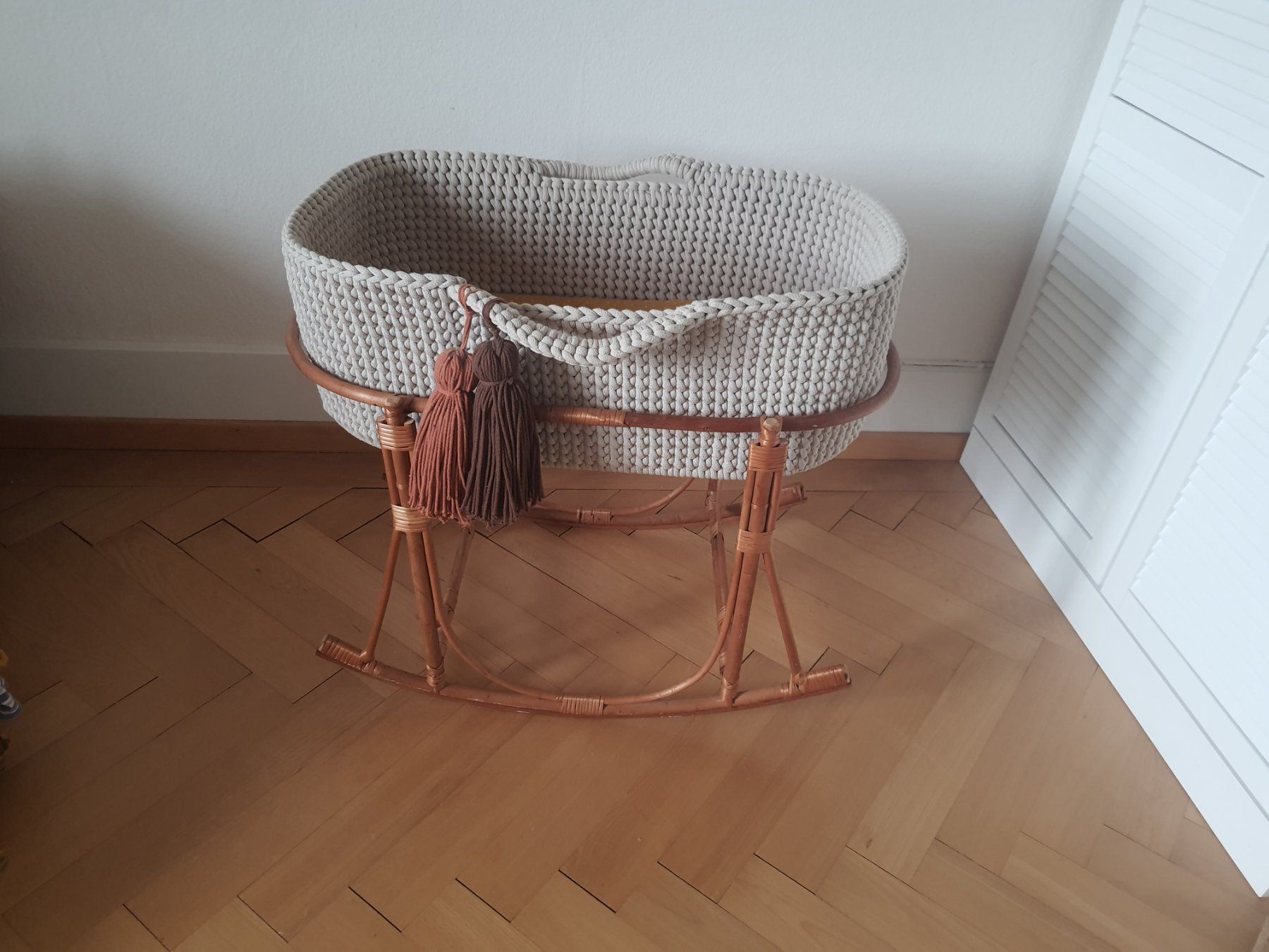 Wiegen & Stubenwagen: Babywiege mit Moseskorb (like Moses) – Gebraucht aus Zürich von ninaschmo 1