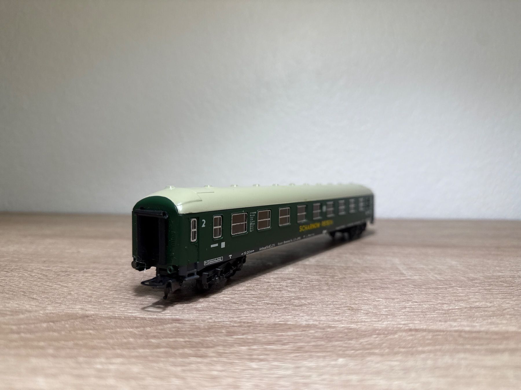 Lima Modellini di ferrovie: Lima Personenwagen (127) – Usato da St-Aubin-Sauges venduto da Lo_Go 3