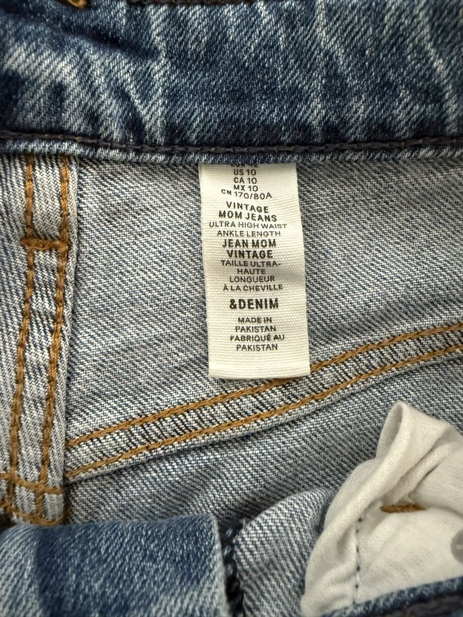 H&M Jeans: Jean Mom Vintage H&M, taille 40 – Nuovo (secondo la descrizione) da Fribourg venduto da Mya_Asb 1