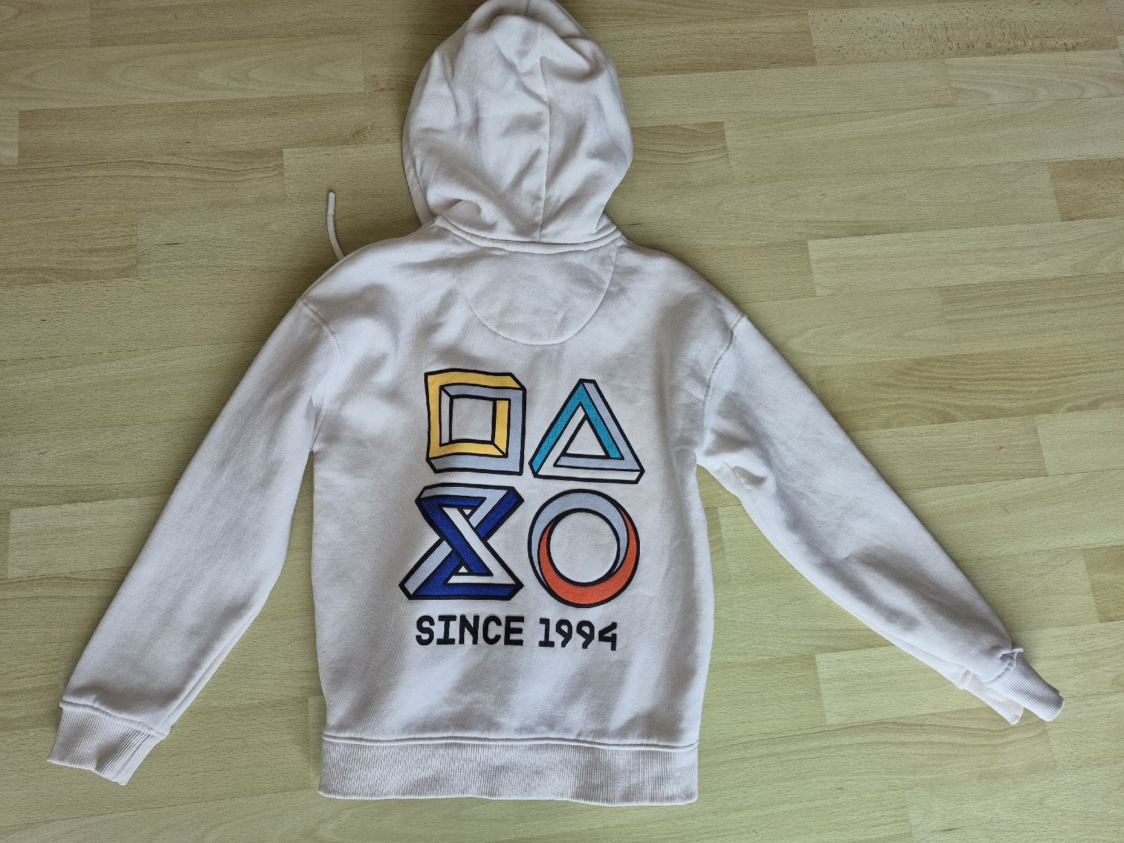 Giacche: Sweatjacke Playstation gr. 122-128 – Usato da Gränichen venduto da Mamaboy 3