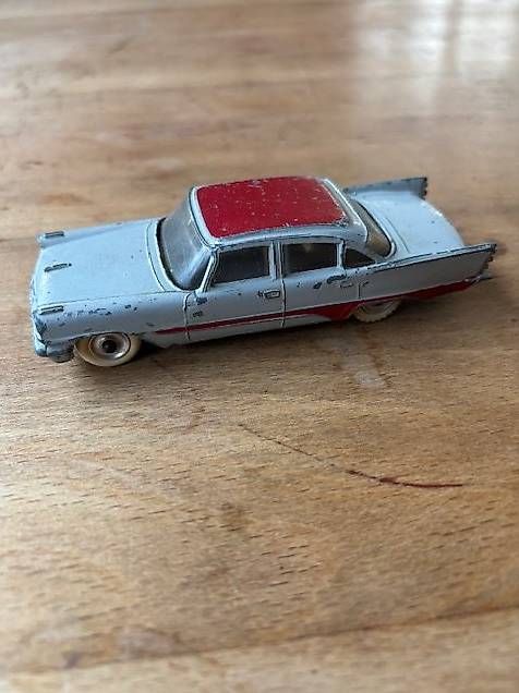 Dinky Toys Modellini d'auto: Dinky Toys - De Soto Fireflite - 192 – Usato da Ennenda venduto da glarner58 1