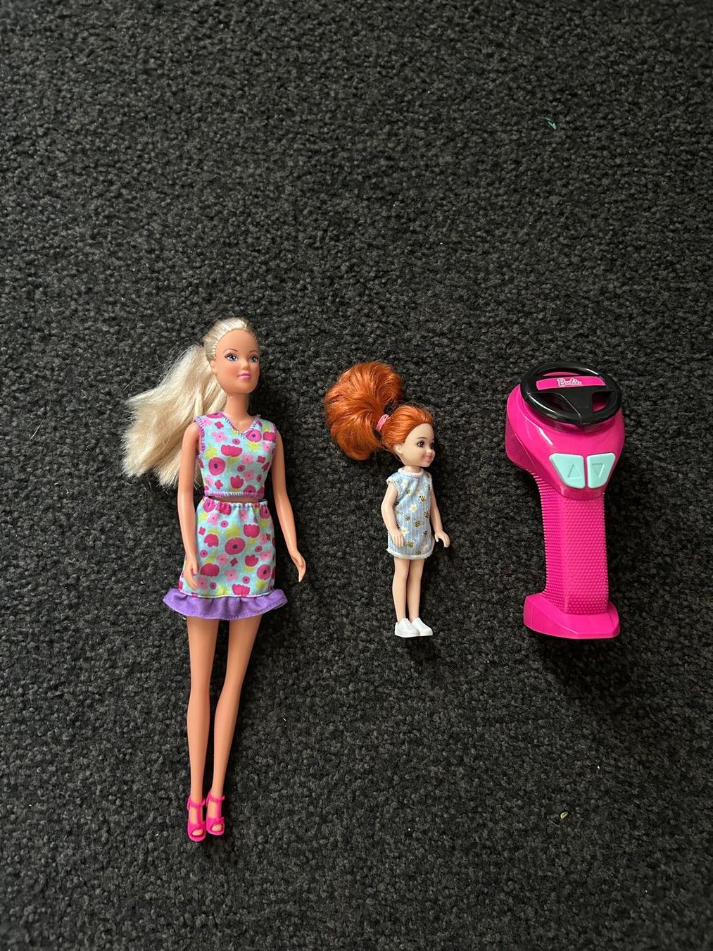 Giocattoli: Barbieauto ferngesteuert – Usato da Rümlang venduto da sch_jp8f 1