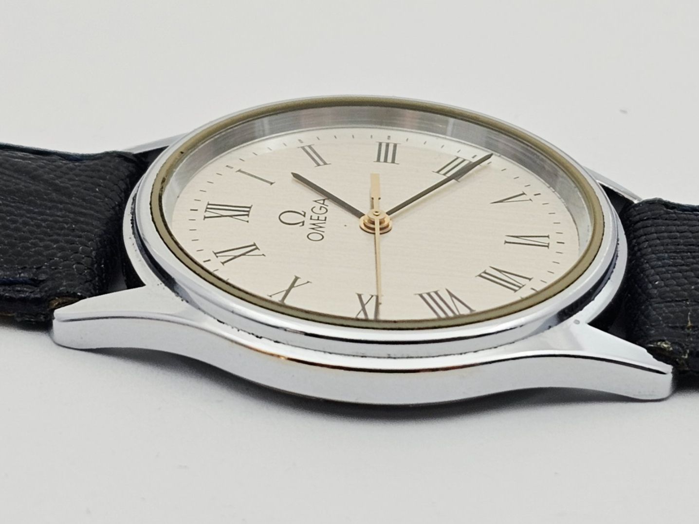 Omega Orologi: Omega Quarz Herrenuhr – Usato da Bassersdorf venduto da AnkerWatch 5