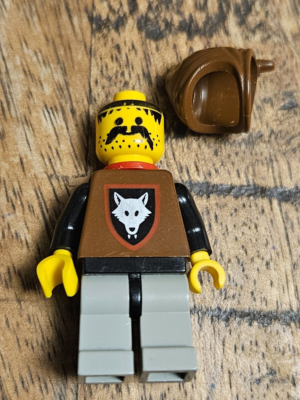 Lego Kit di costruzioni: lego figurine castle wolfpack cas252 – Usato da Confignon venduto da Ecrofigs 1