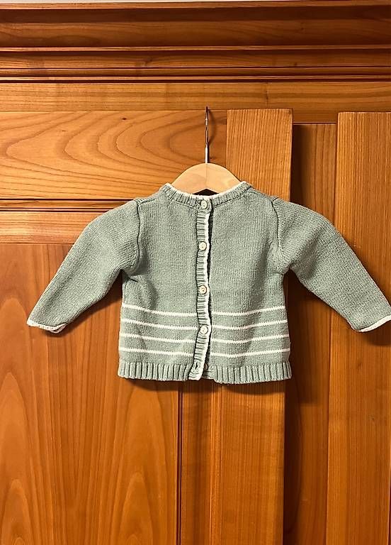 Pulls et sweat-shirts: Pullover Gr. 50/56 – D'occasion à Zürich par esp_v7ml 1