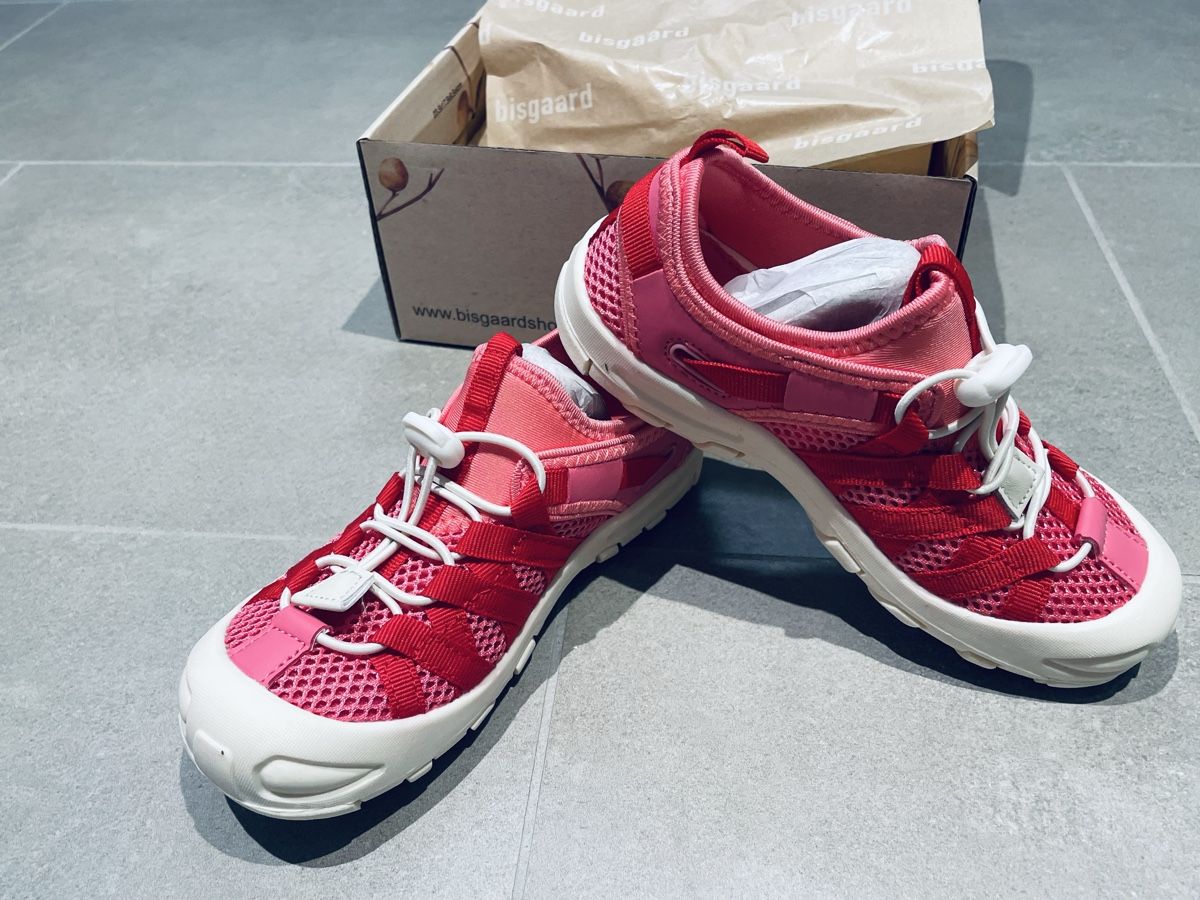 Bisgaard Scarpe per ragazze: Bisgaard NEUE Schuhe, Gr. 30, Pink/rot – Nuovo e nell'imballaggio originale da Trüllikon venduto da 3PFA