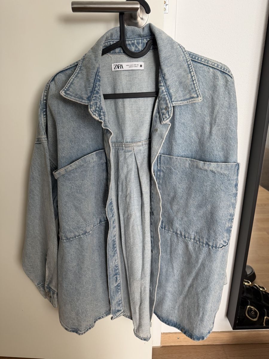 Zara Jacken: Zara Denim Jacke – Gebraucht aus Wald ZH von mar_lvt7