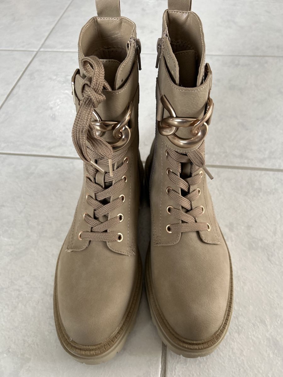 Damenschuhe: Pesaro Schuhe Gr 40 NEU – Neu (gemäss Beschreibung) aus Lostorf von Venice16 4