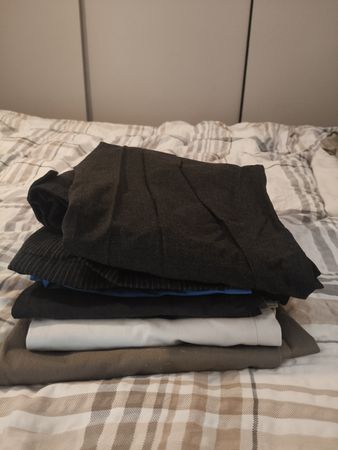 Lot de pantalons homme d'occasion, taille 32-44