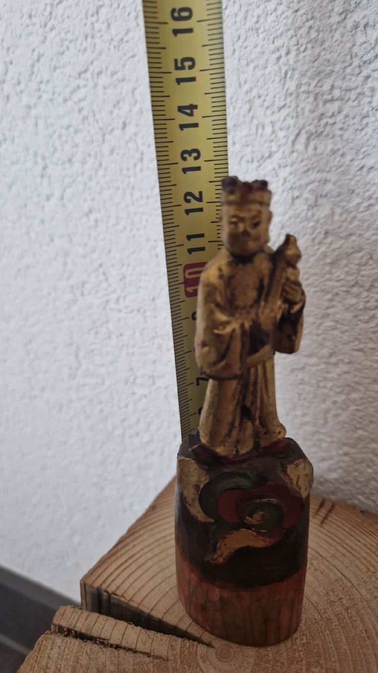 Statuette: Antike Holzfigur, handgeschnitzt & bemalt – Usato da Titterten venduto da Neleh82 3