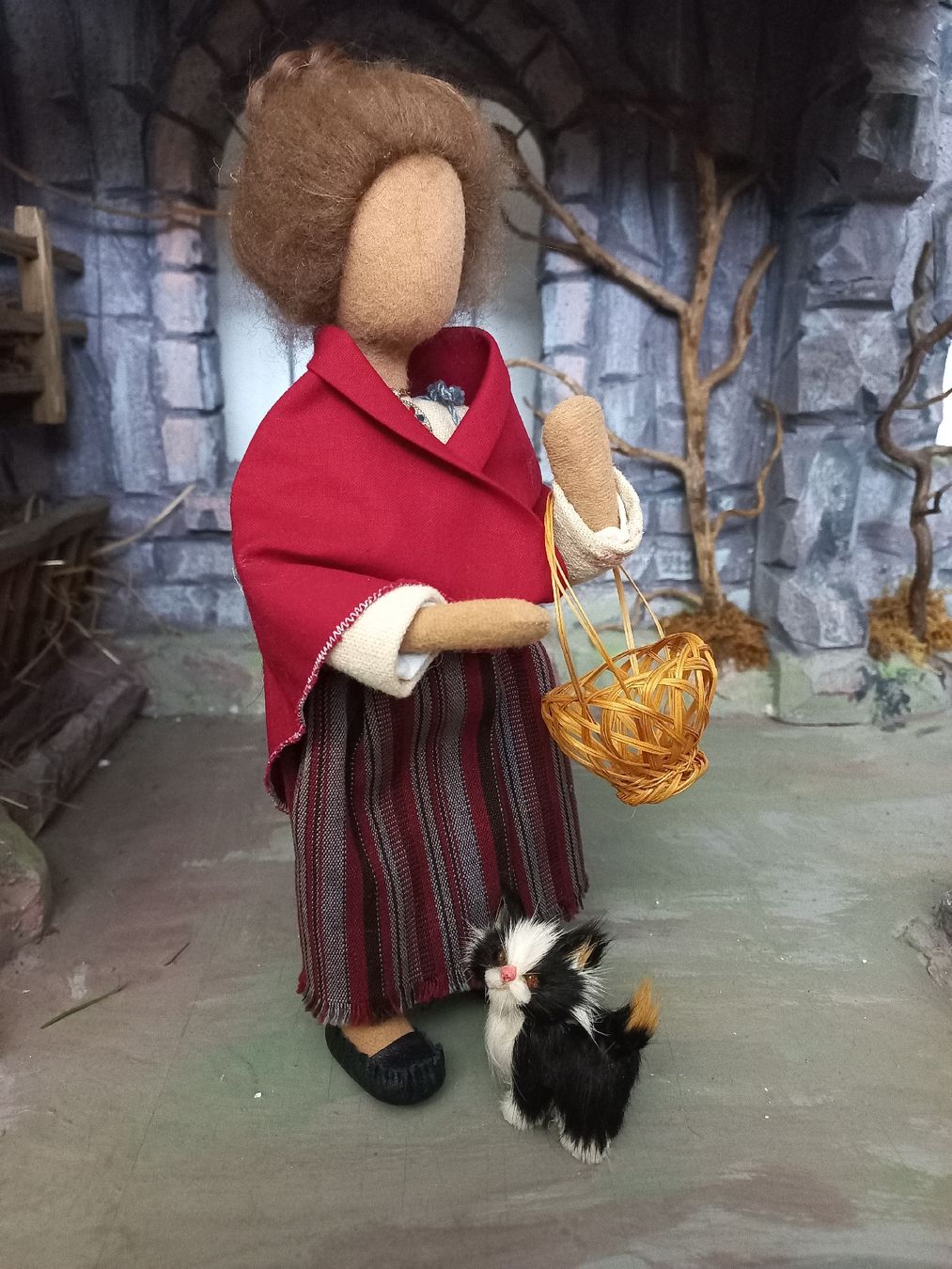 Statuette: Schwarzenberger Krippenfigur Marktfrau mit Katze – Nuovo (secondo la descrizione) da Lachen SZ venduto da jimmygoal13