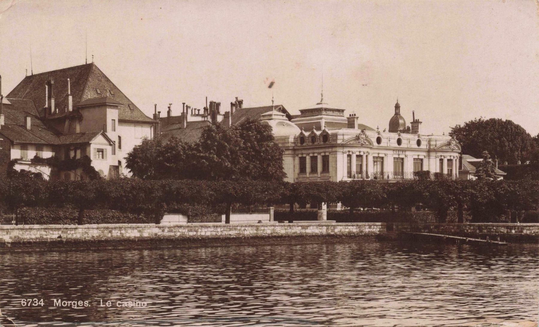 Cartes postales: Morges le casino – D'occasion à Biasca par Blenio71