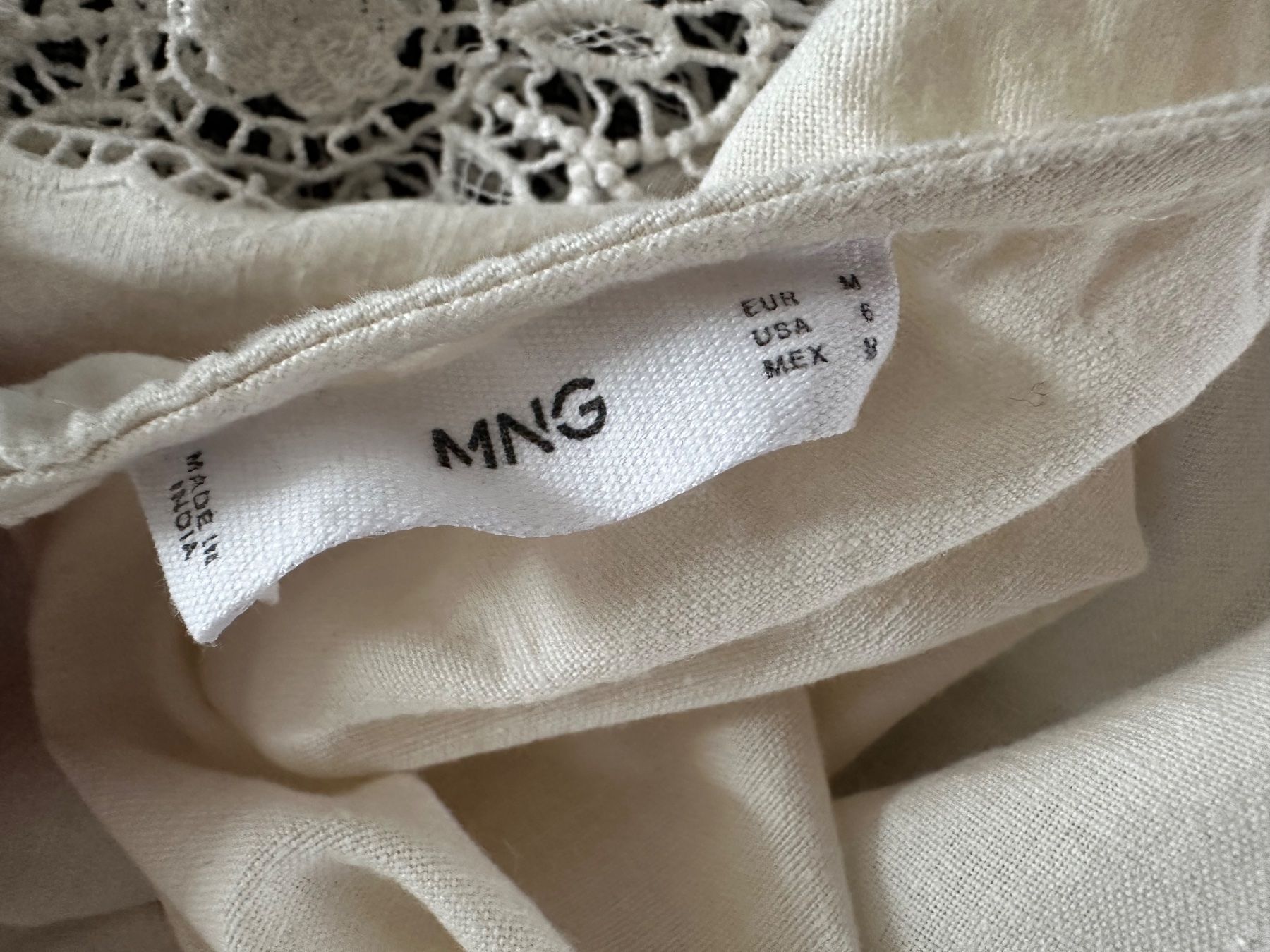 Mango Vestiti: Sommerliches Kleid mit Spitze von Mango – Nuovo (secondo la descrizione) da Haldenstein venduto da enie123 4