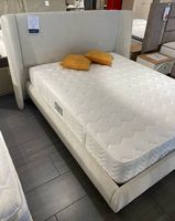 160 x 200 cm Bett Showroom-Modell  reduziert