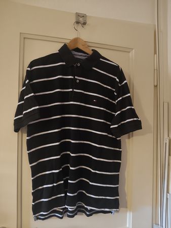 Polo Tommy Hilfiger gestreift Grösse L guter Zustand