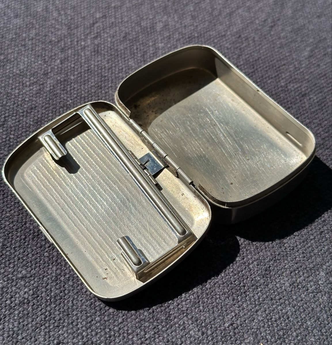 Altro in Decorazioni & Accessori: Tabak dose – Usato da Zürich venduto da RatsTreasure 4