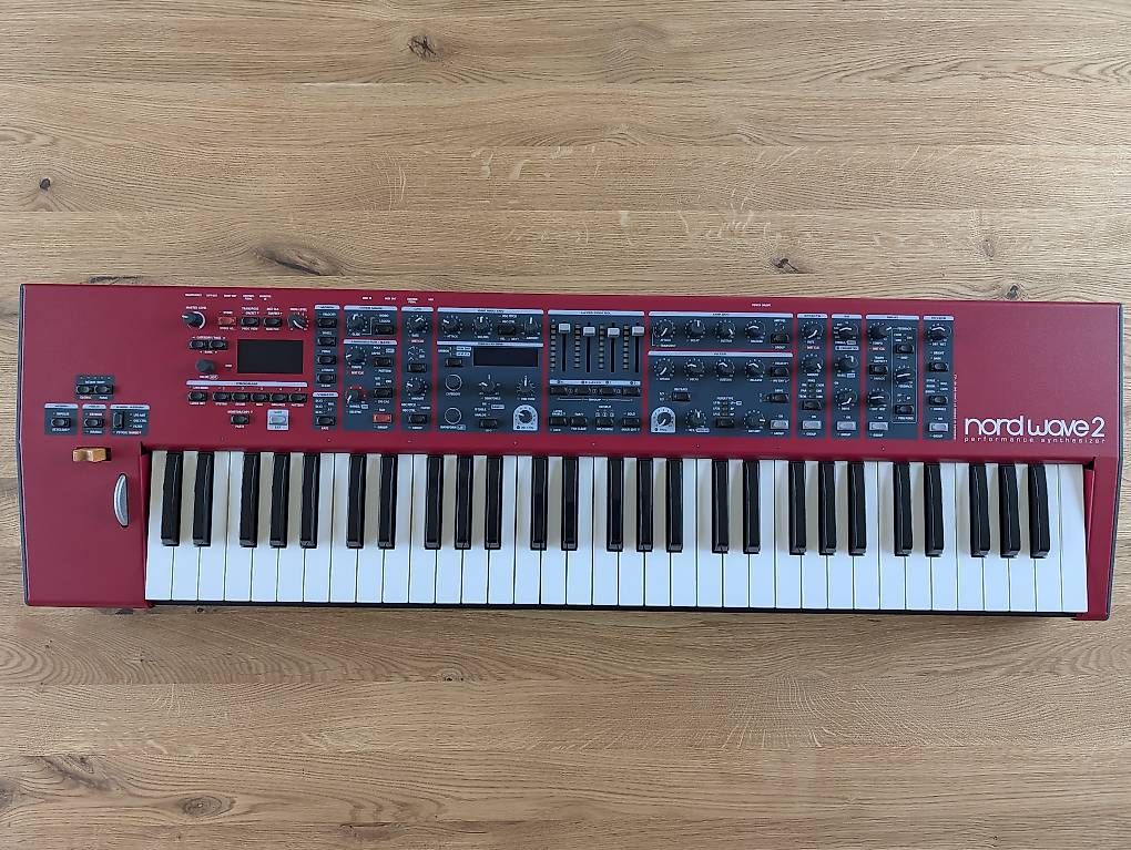 Nord Strumenti musicali: Neuwertiger Synth Nord Wave 2 – Usato da Birmensdorf ZH venduto da fastolf 1