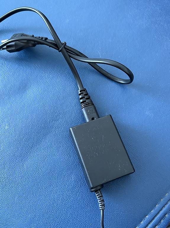 Sony Adattatori & Cavi: Sony PS3 Ladestation Original – Difettoso da Köniz venduto da RetroBoy89 2