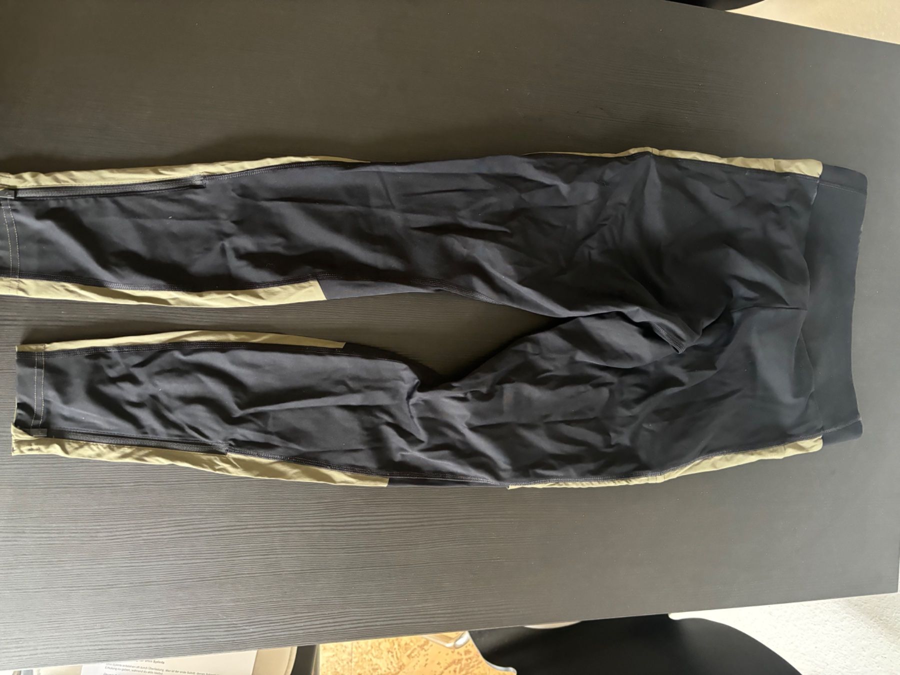 Peak Performance Leggings: Peak Performance Sport Tight Damen Grösse S – Usato da Zürich venduto da houseplantclub 2