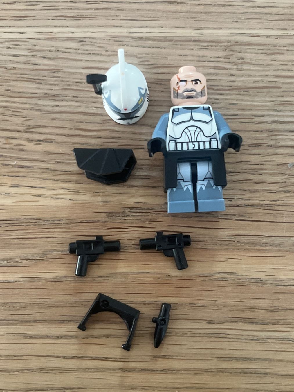 Lego Giocattoli: Lego Star Wars Minifigur Commander Wolffe – Usato da Wimmis venduto da Aluethi 2