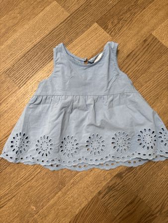 Light Blue Zara Summer Dress With Eyelet Trim Size 6/116
