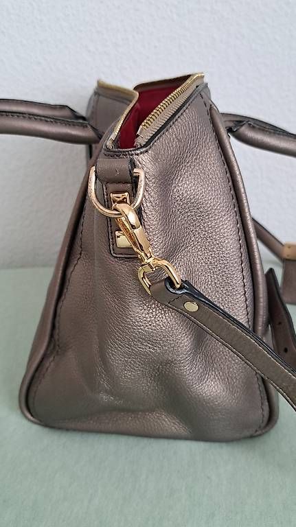 Taschen für Damen: Grosse Leder-Handtasche, Marke NINE WEST – Gebraucht aus Uetikon am See von graziella82 3