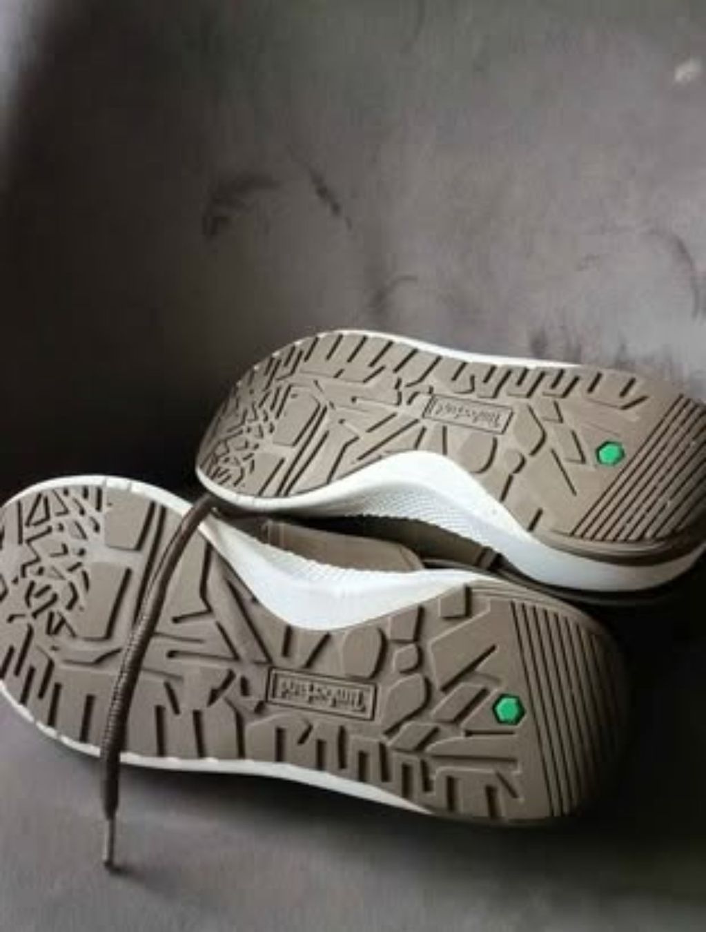 Timberland Scarpe da donna: Tenis – Usato da Grand-Lancy venduto da ana_7y2f 1