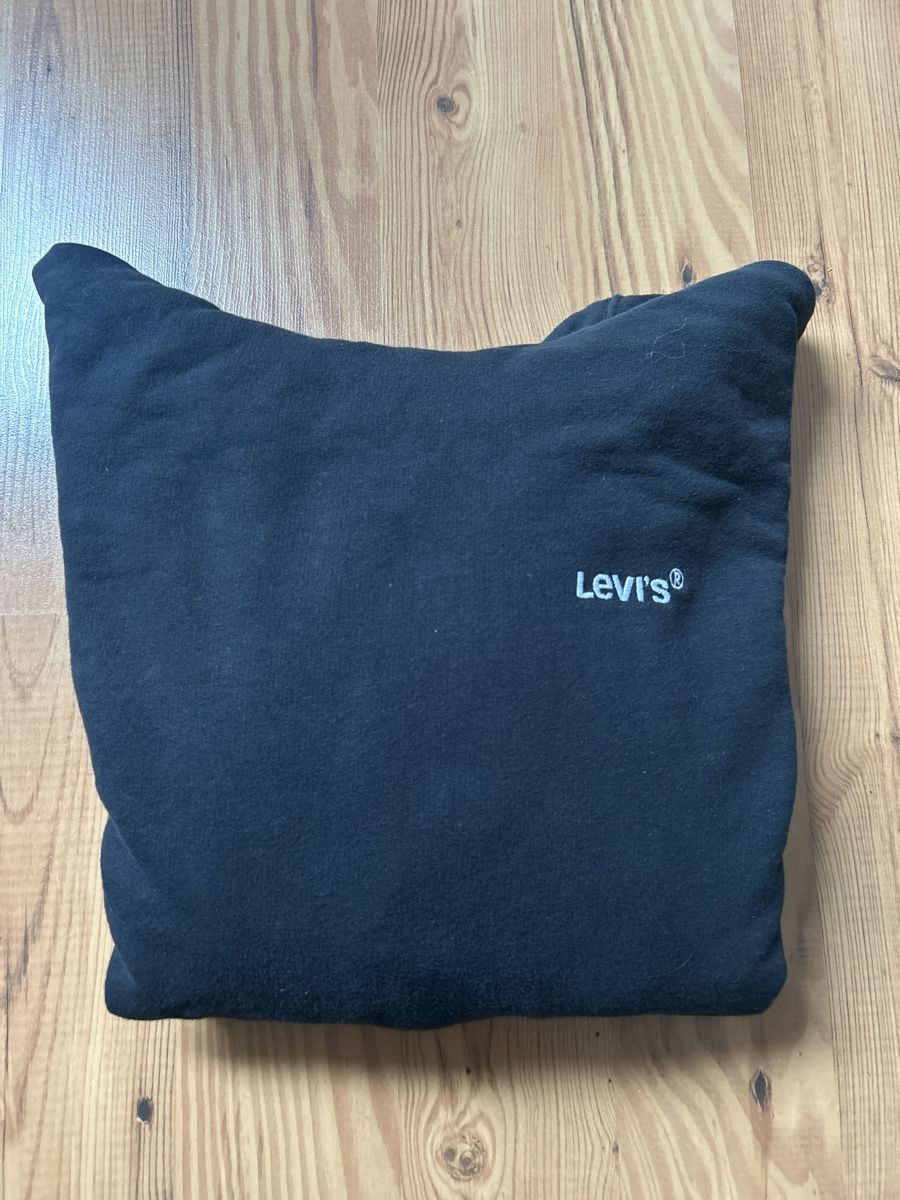 Levi's Maglioni & Felpe: Levi's Pullover schwarz Gr. S – Nuovo (secondo la descrizione) da Hausen AG venduto da cele01 3
