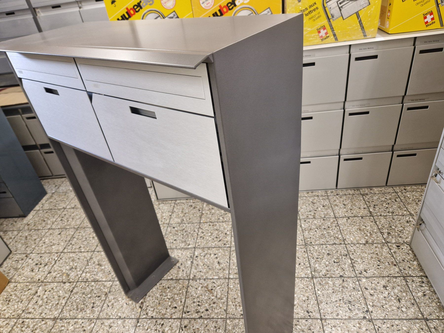 Sonstiges für Haushalt & Wohnen: Standbriefkasten ( Huber ) – Neu (gemäss Beschreibung) aus Wiler b.Utzenstorf von bamaa-shop 1