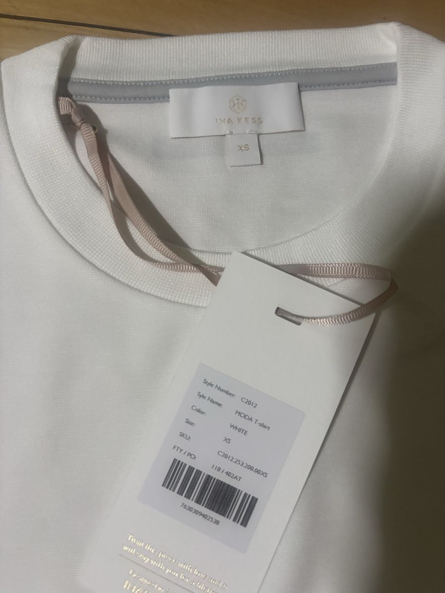 Ina Kess T-shirts: INA KESS Modo T-Shirt – Neuf avec emballage d'origine à Zürich par fab.gr 1