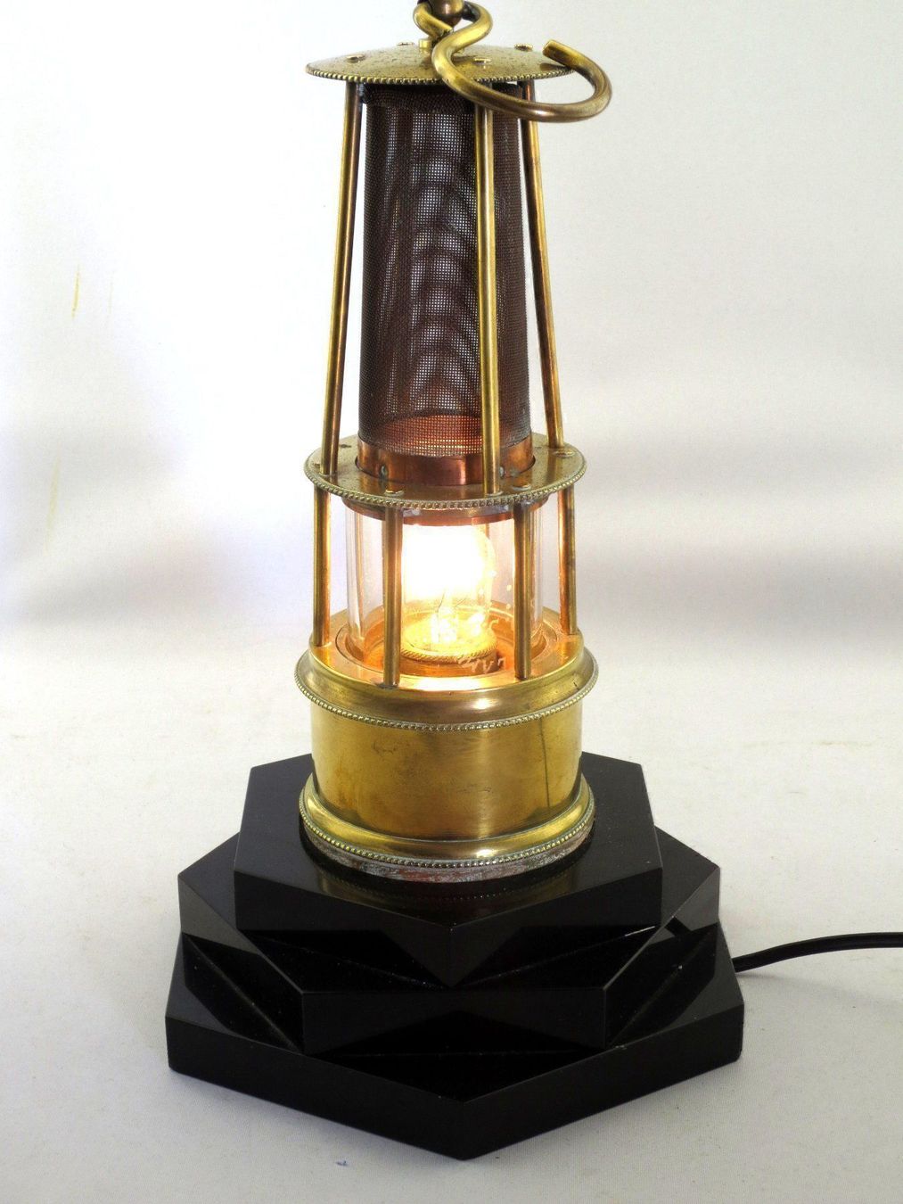 Lampen: Lampe mineur laiton marbre electrifiée – Gebraucht aus Noville von novar 1