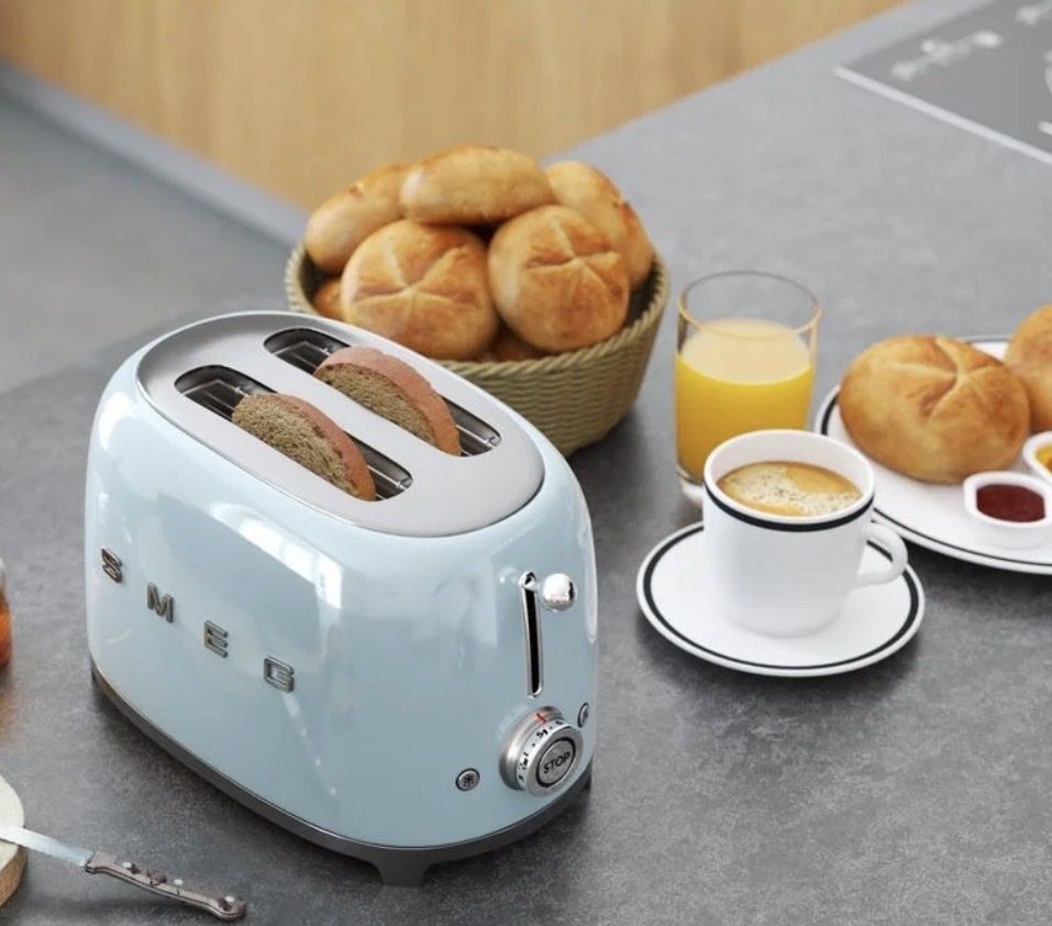 Smeg Elettrodomestici da cucina: SMEG 2-Schlitz-Toaster Hellblau wie neu – Nuovo (secondo la descrizione) da Delémont venduto da and_mj6d