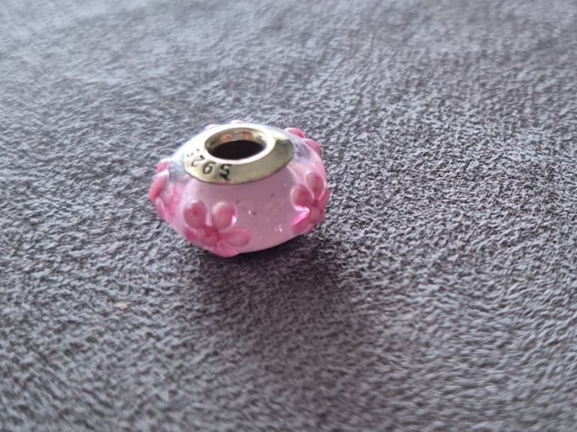 Ciondoli: Charm Kugel rosa +Garantie – Nuovo (secondo la descrizione) da Rotkreuz venduto da Carbone_Bijou-Shop 1