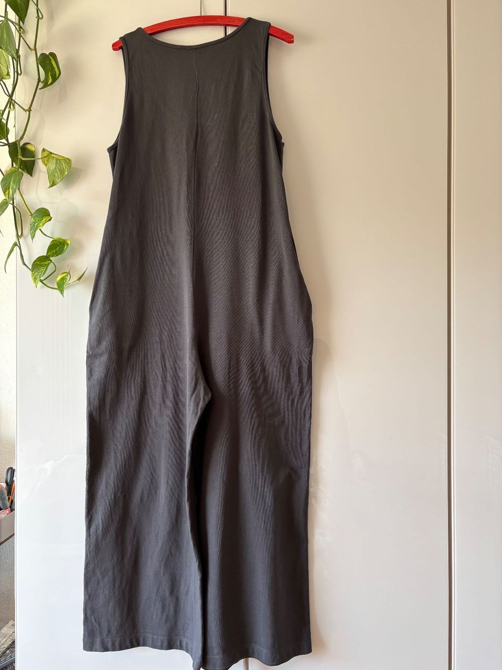 Zara Tute: ZARA dunkelgrauer Jumpsuit Gr. M – Usato da Zürich venduto da missmodernage 4
