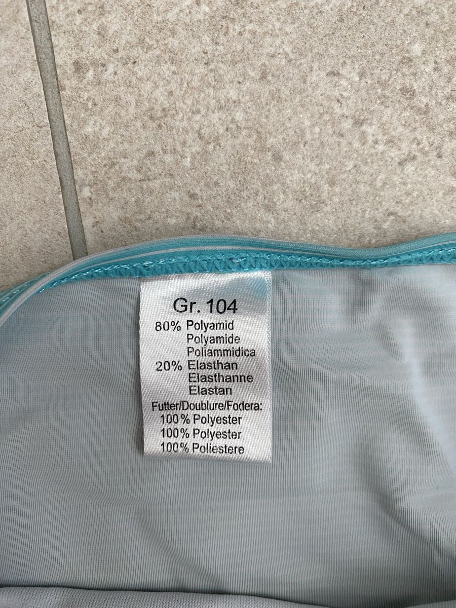 Maillots de bain: Bikini/ Badeanzug Gr. 104 – D'occasion à Neerach par ne11a 2